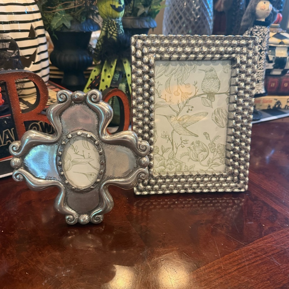 Elegant Pewter Photo Frame Set